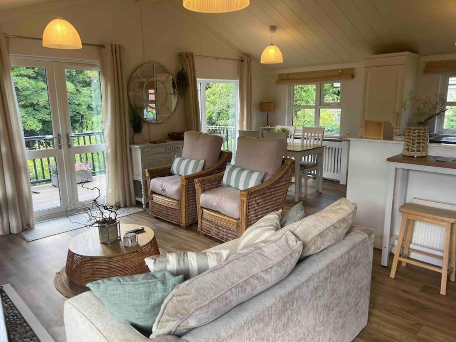Chalet Waterside Lodge, Weybourne, Holt *