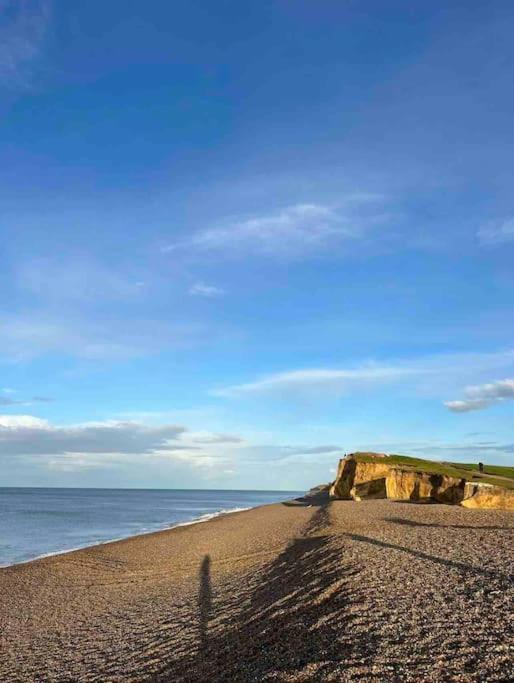 Waterside Lodge, Weybourne, Holt *